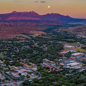 Moab Dusk Town La Sals