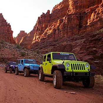 Moab Utah Jeep Top of Canyon