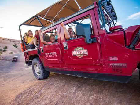 Moab Hummer Slickrock Family Cheer
