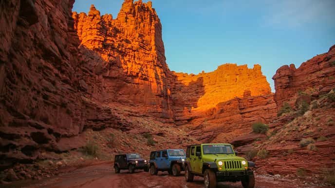 Jeep Rental Blazing