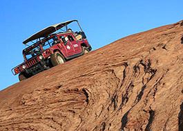 Moab Hummer Tours Front Steep Descent