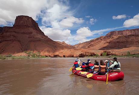 Moab River Rafting Floating Lonely Mountain 03