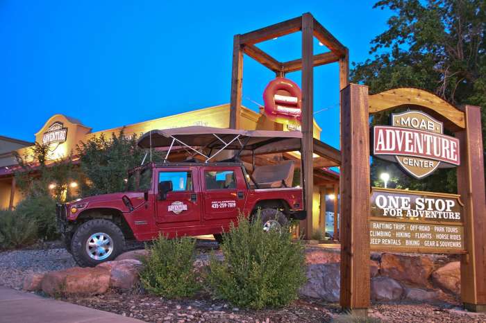 Moab Adventure Center Corner Sign